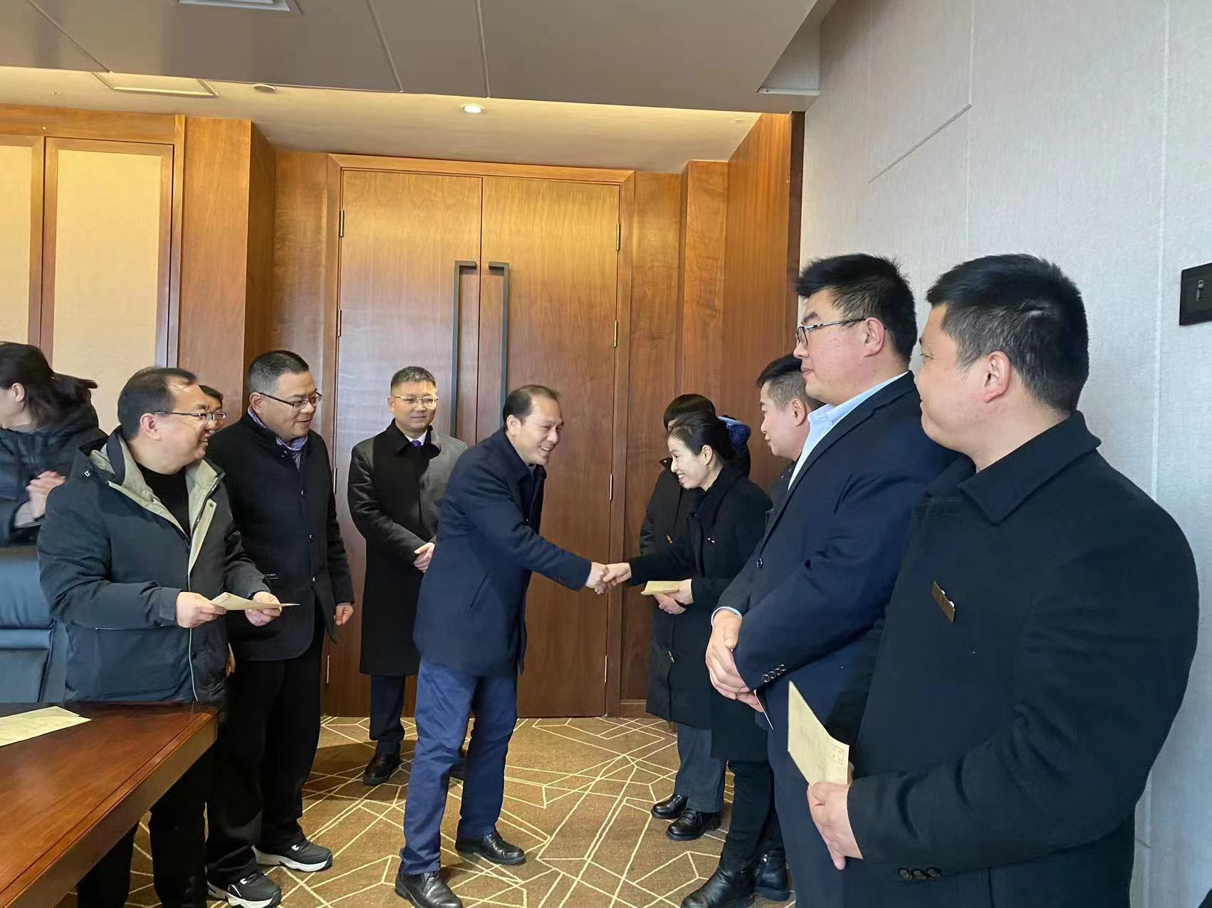 慰问 童书记·杨总 金湾.jpg